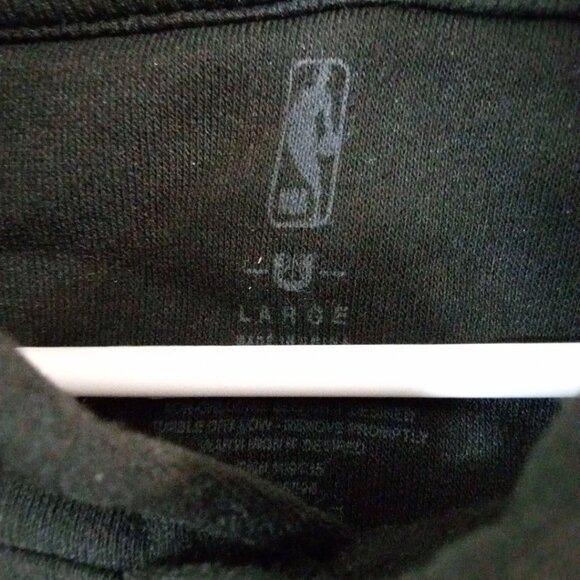 NBA Phoenix Suns Black Hoodie Men's Large Sweatshirt Basketball Pullover - Picture 5 of 6